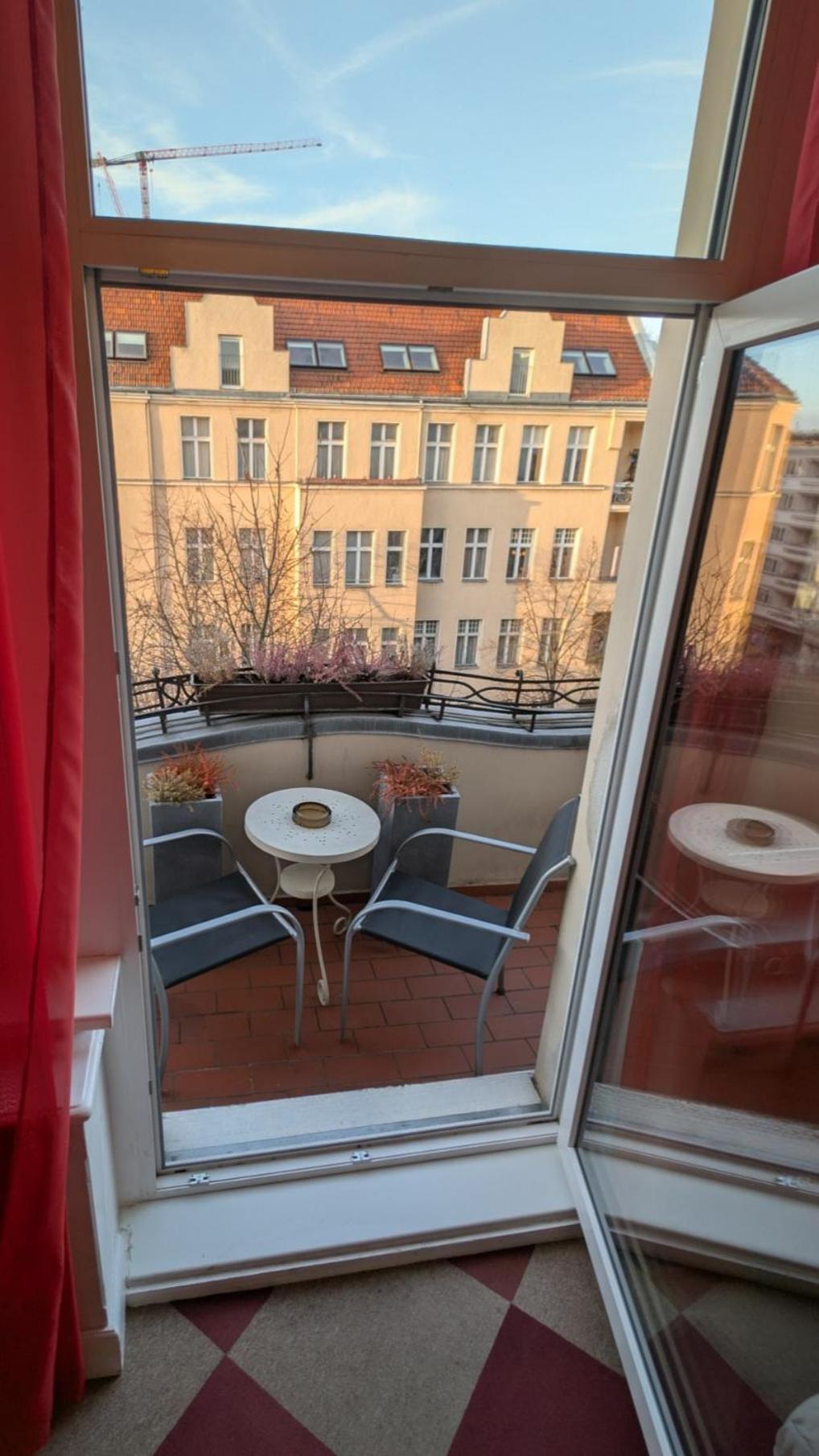 Hotel Pension Bella Berlin Bagian luar foto