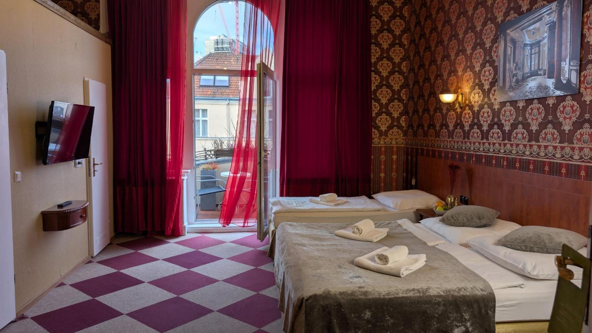 Hotel Pension Bella Berlin Bagian luar foto
