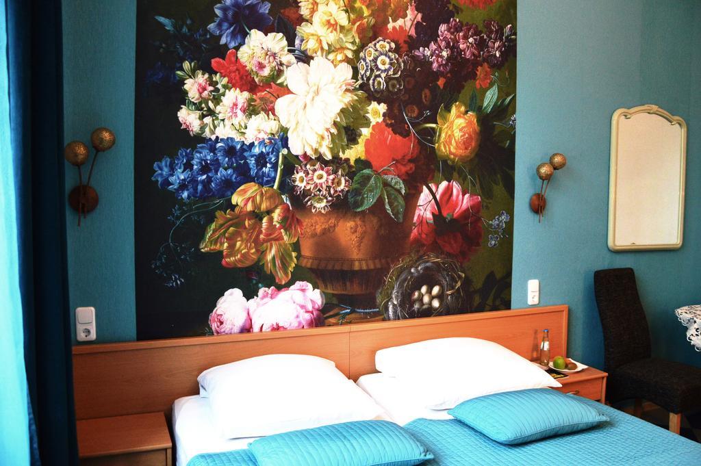 Hotel Pension Bella Berlin Bagian luar foto